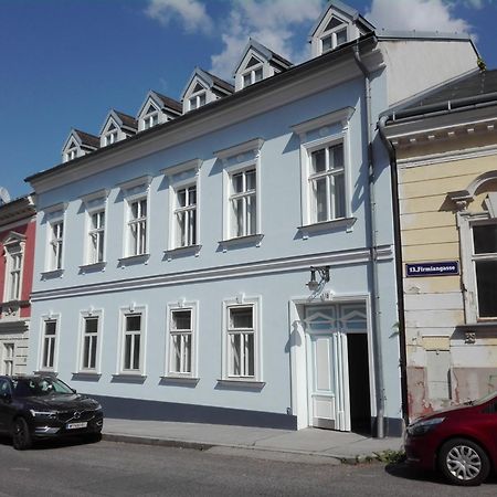 Hotel Schneider-Goessl Wina Bagian luar foto