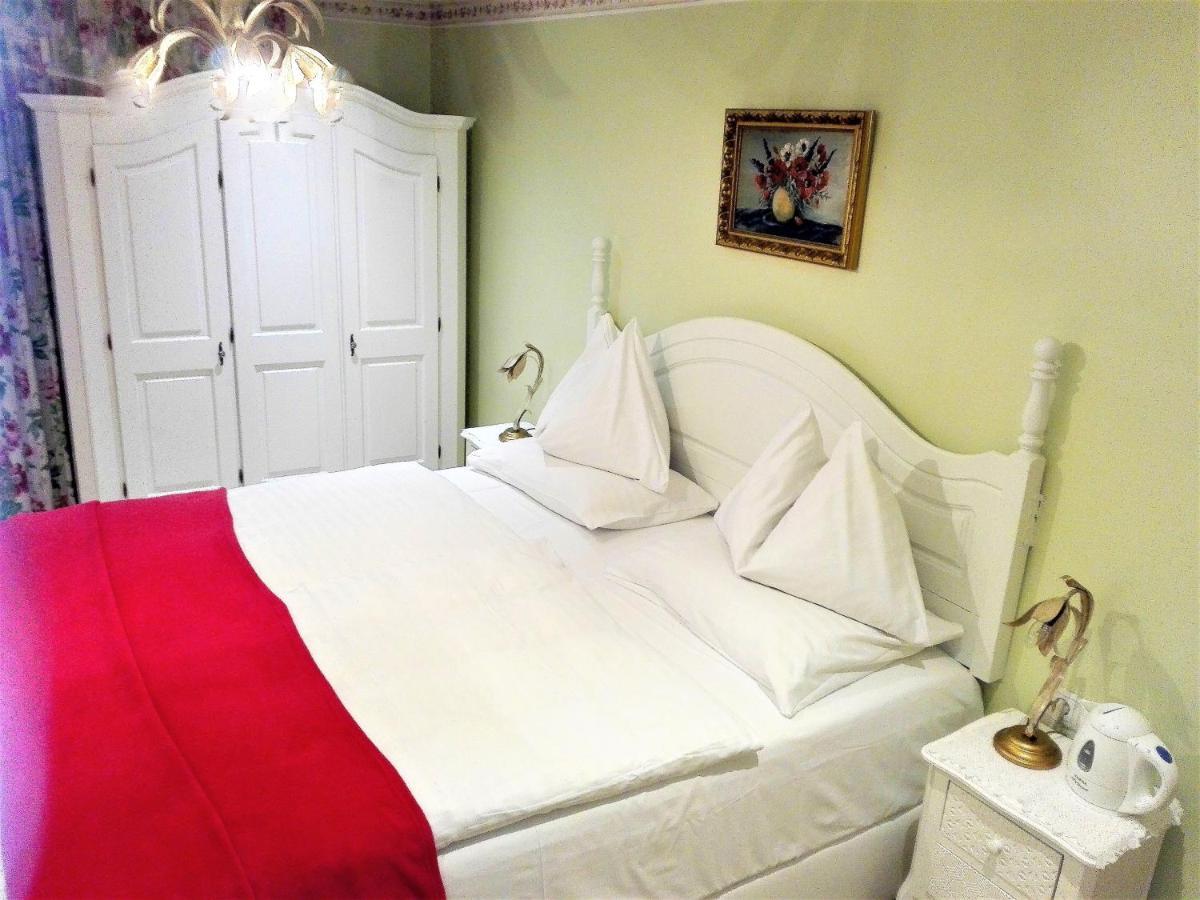 Hotel Schneider-Goessl Wina Ruang foto