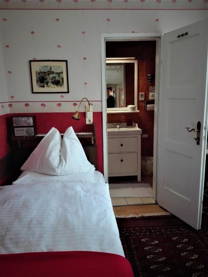 Hotel Schneider-Goessl Wina Ruang foto