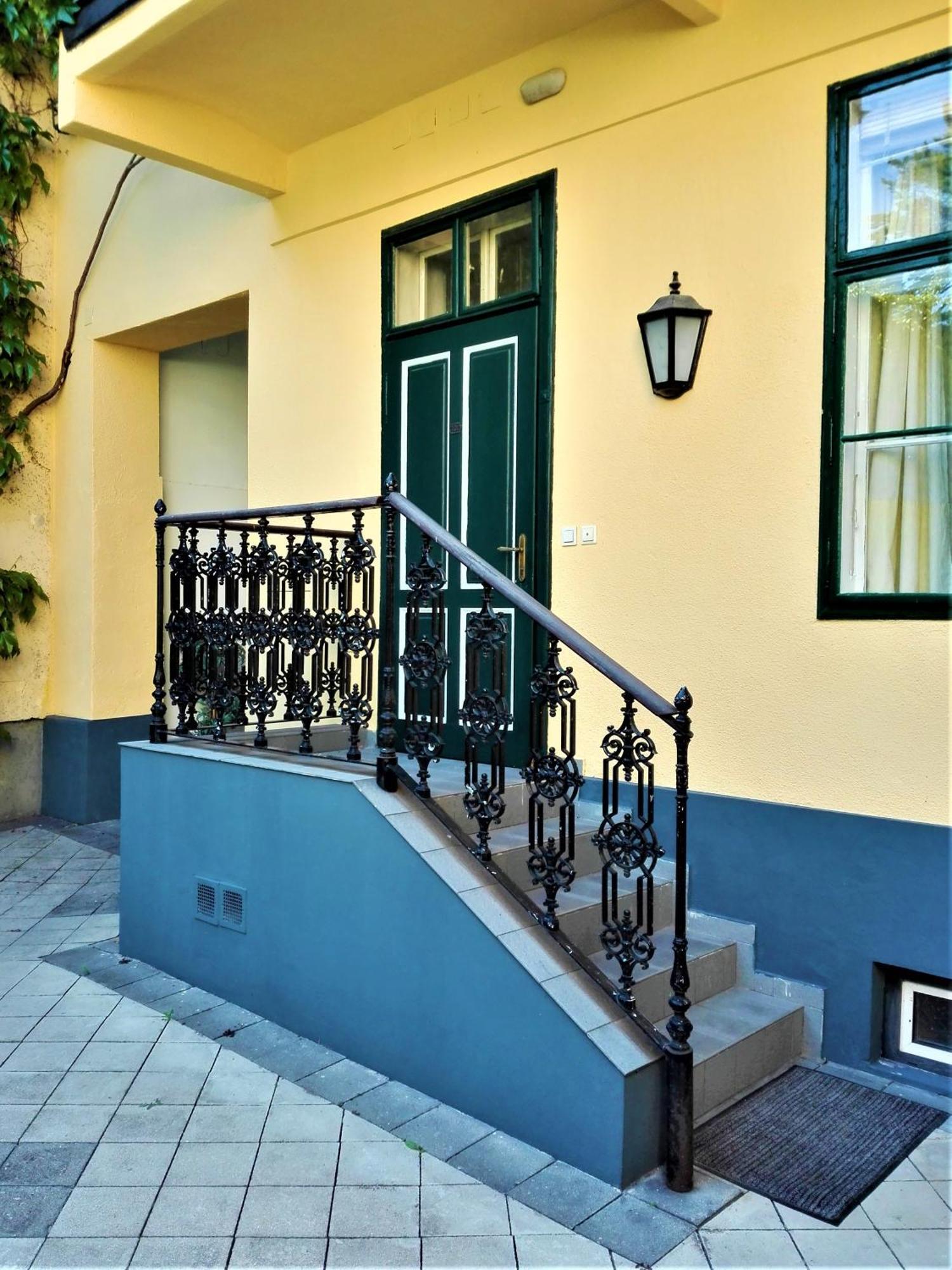 Hotel Schneider-Goessl Wina Ruang foto