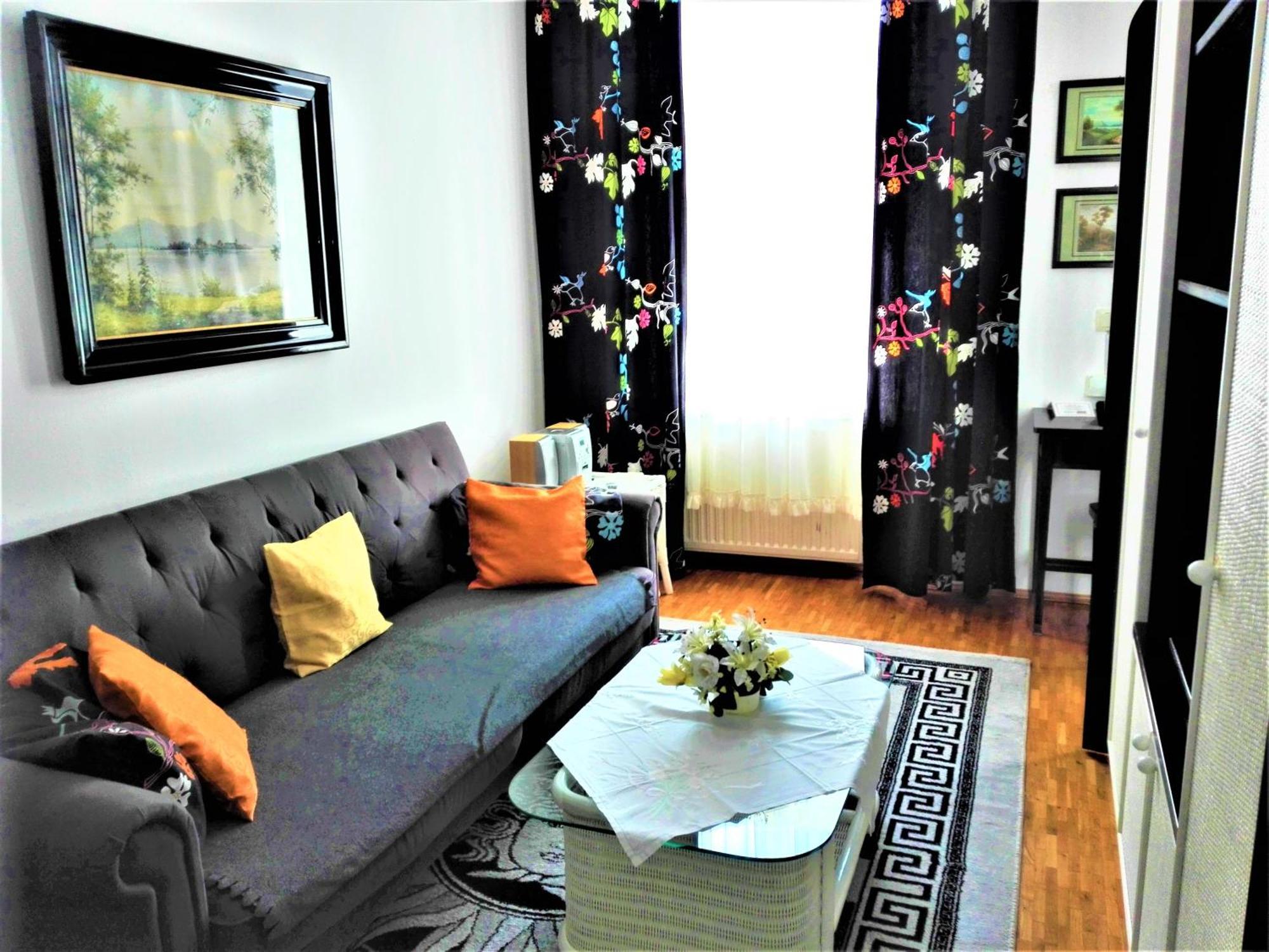 Hotel Schneider-Goessl Wina Ruang foto