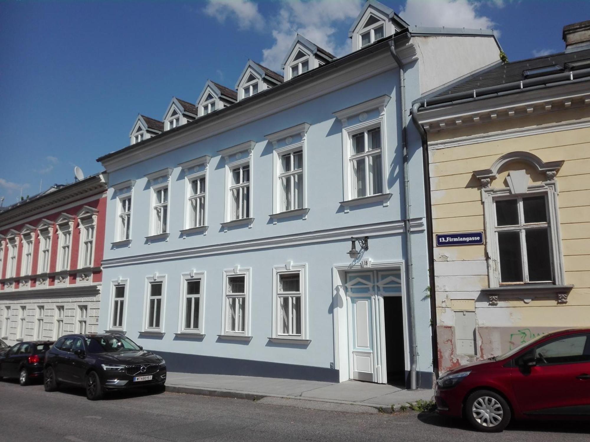 Hotel Schneider-Goessl Wina Bagian luar foto